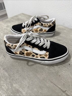 Vans Kids Black Suede Leopard Heart Old Skool Sneakers
